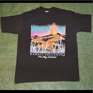 Brand New Vintage Hawaii Volcanoes The Big Island Tee!